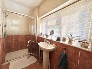 Photo 29- click for photo gallery